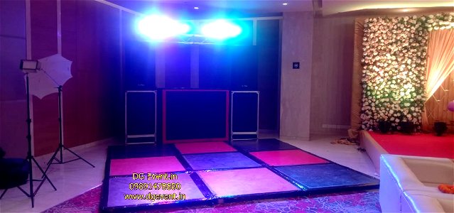 Basic 2 Top DJ Setup at EMAAR Club Beryl in Gurgaon 09891478880 photo