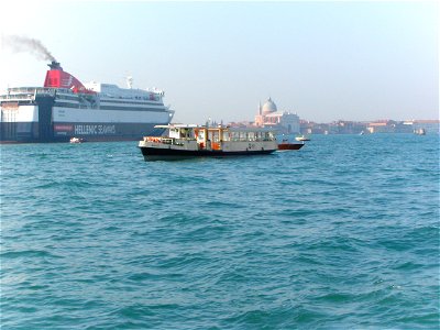 Vaporetto n°82 of public service (ACTV) in Venice and the Ariadne of Hellenic Seaways