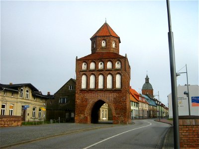 Das Rostocker Tor in Ribnitz-Damgarten photo