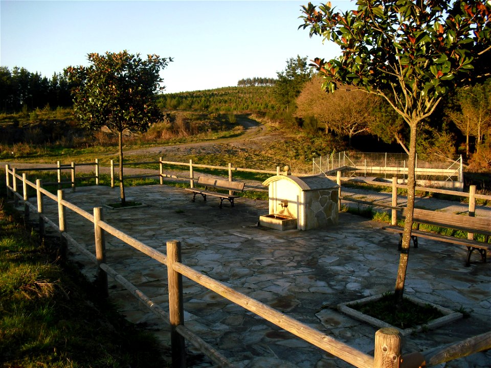 Fonte en Goberno, Castro de Rei