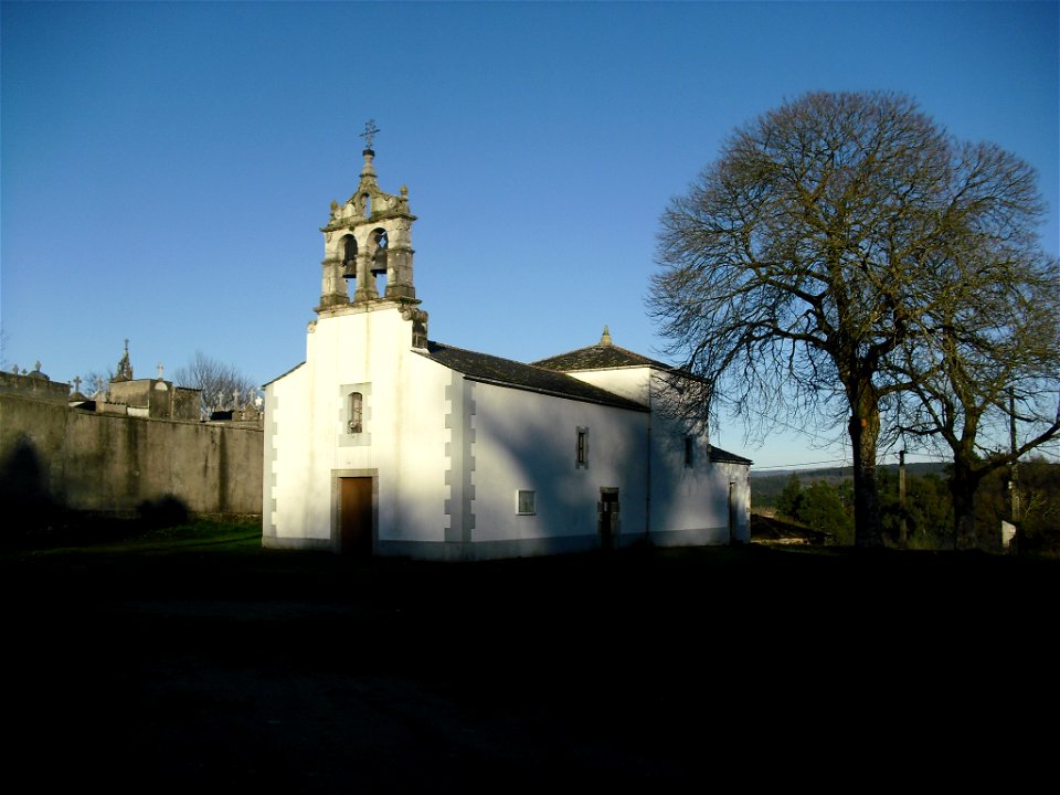 Igrexa parroquial de Santa Locaia, Castro de Rei