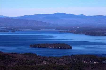 Beautiful Mountain Lakes Landscape photo