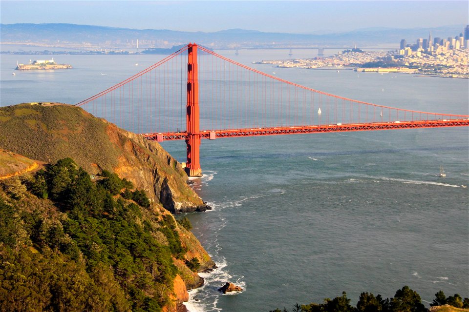 Golden Gate Bridge in San Francisco Bay