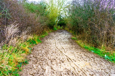 I only fell over once! Muddy & Flooded Footpaths.