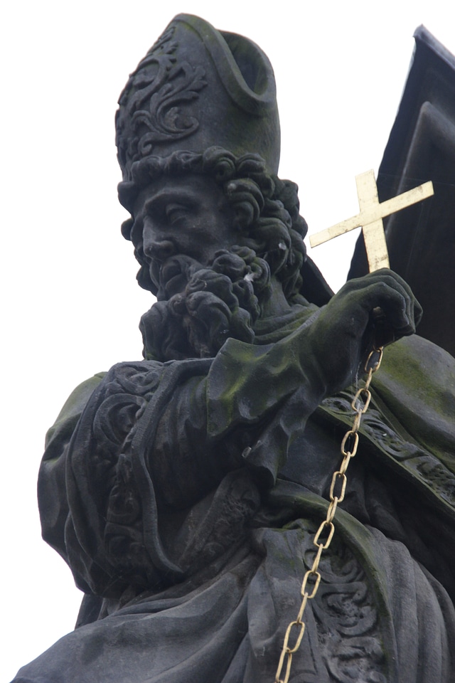 Statue