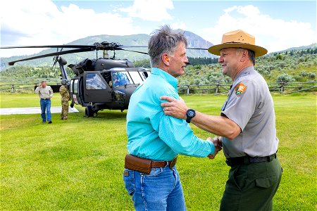 Yellowstone flood event 2022: Cam Sholly welcomes Wyoming Governor Gordon photo