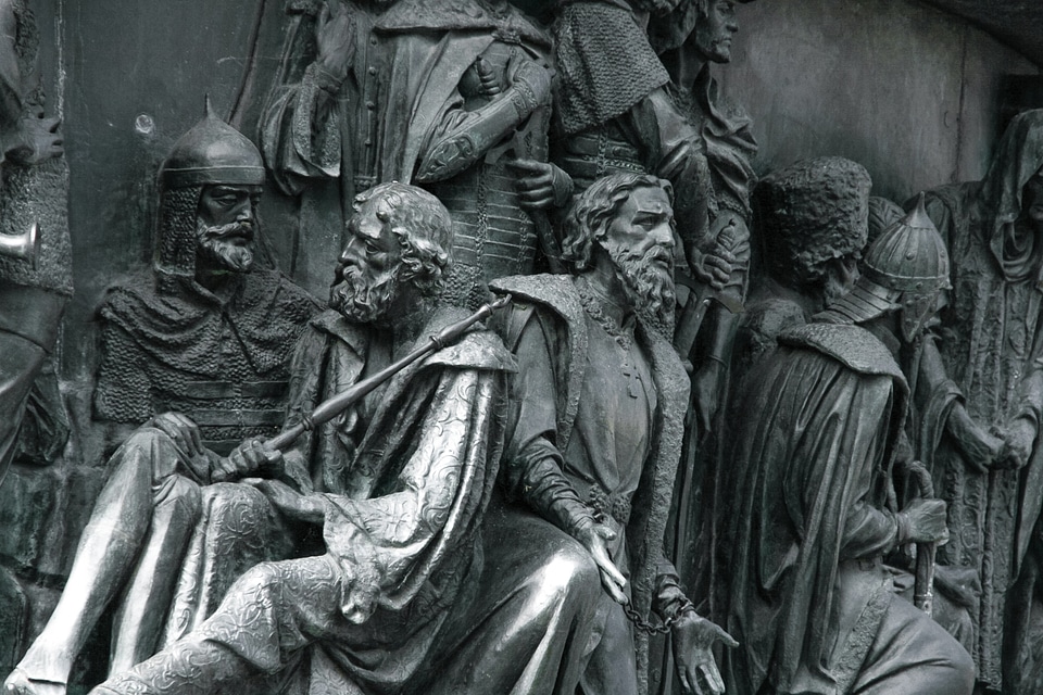 bronze monument close-up