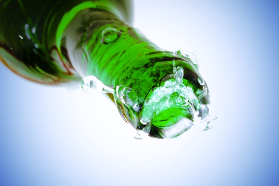 Water splash from bottle nozzle