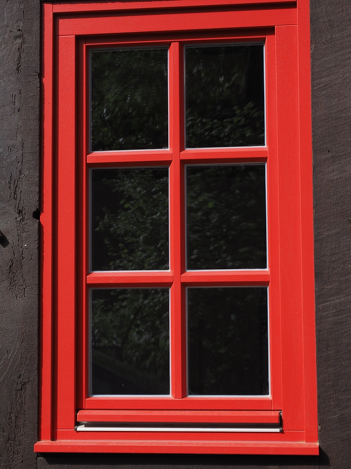 Red window frames fachwerkhaus
