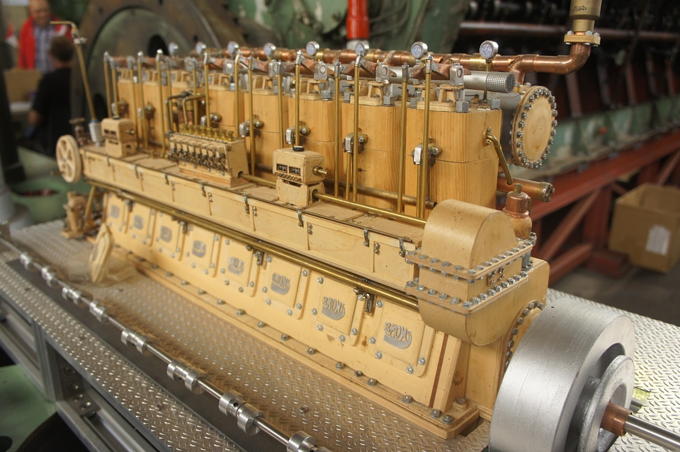 Technique ship diesel