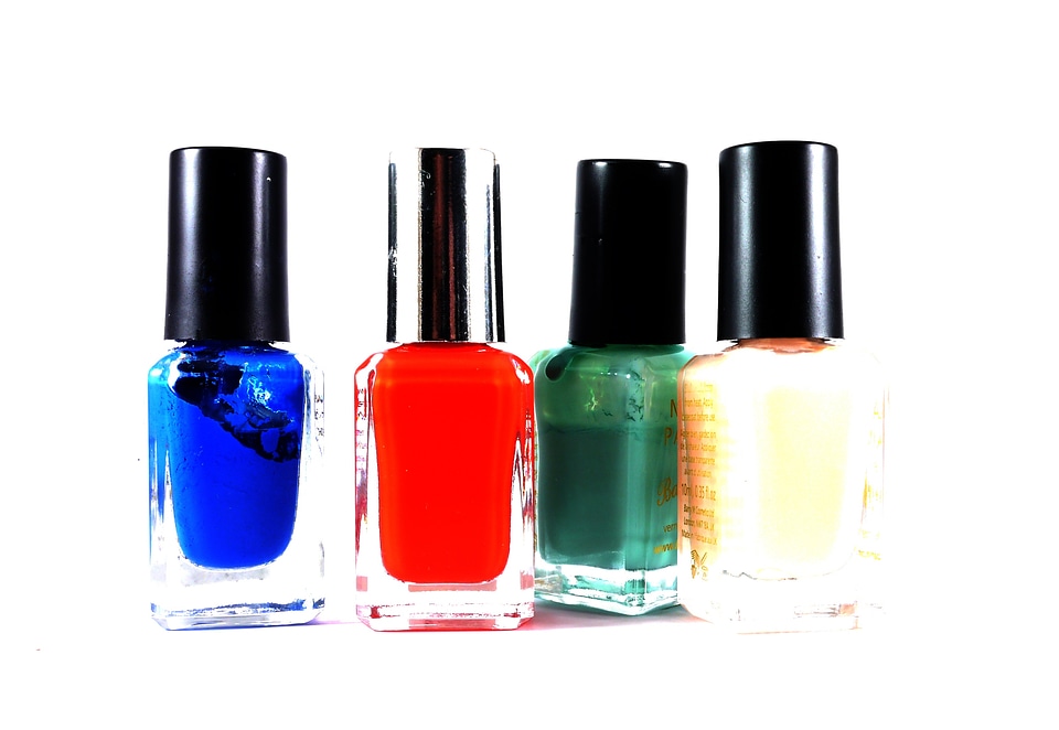 Paint nail manicure