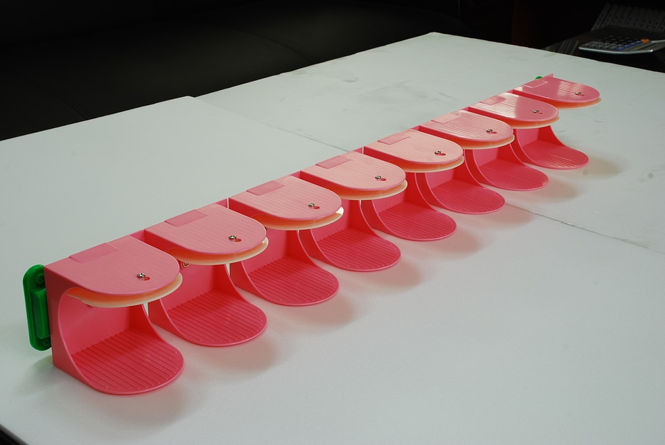 Cup holder paper cup saver