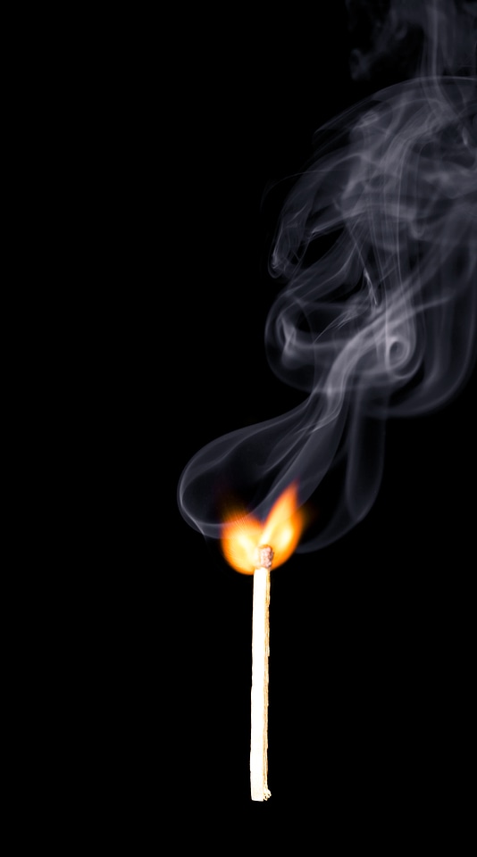 Lid match and smoke on black