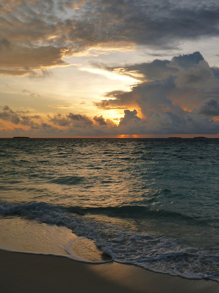 Tides sea ocean