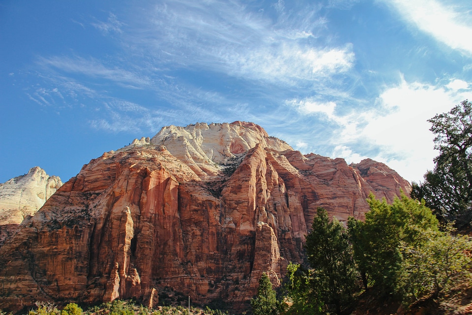 Giant rocky structure