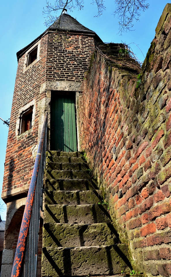 Stairs wall old
