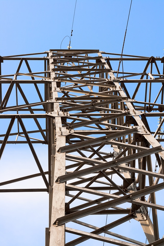 Electrical power lines