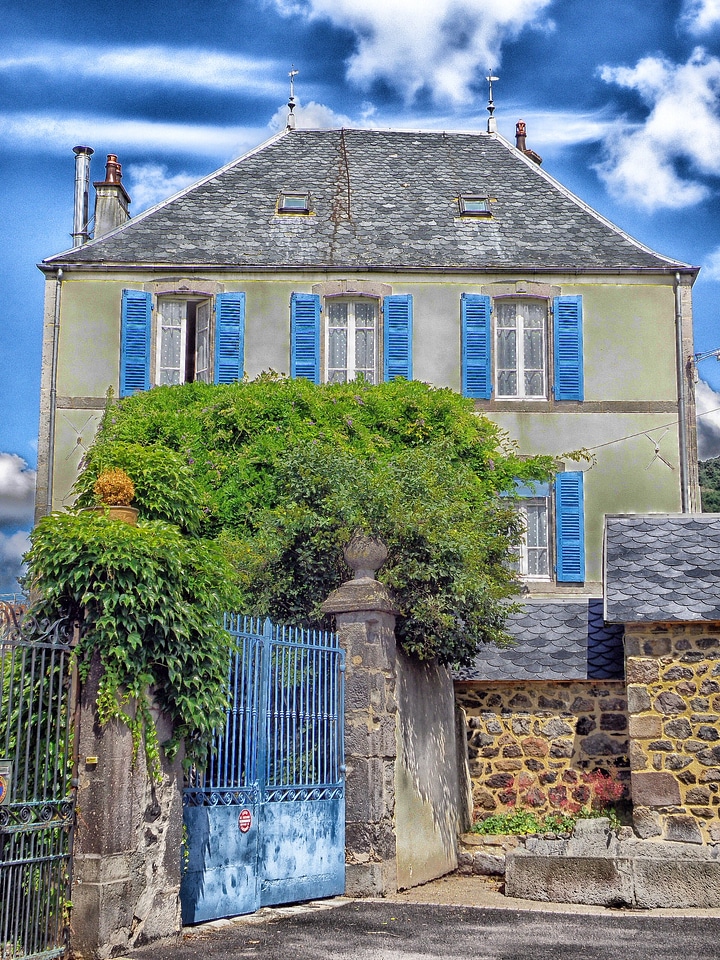 Home architecture trees