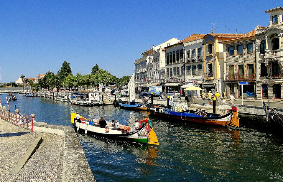 River shipping portugal