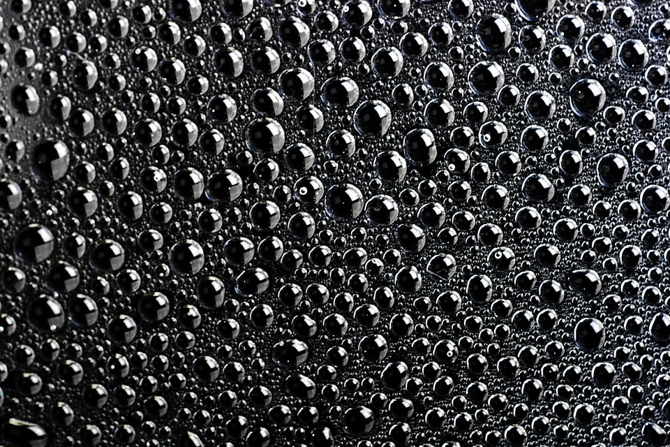 Water drops black and white