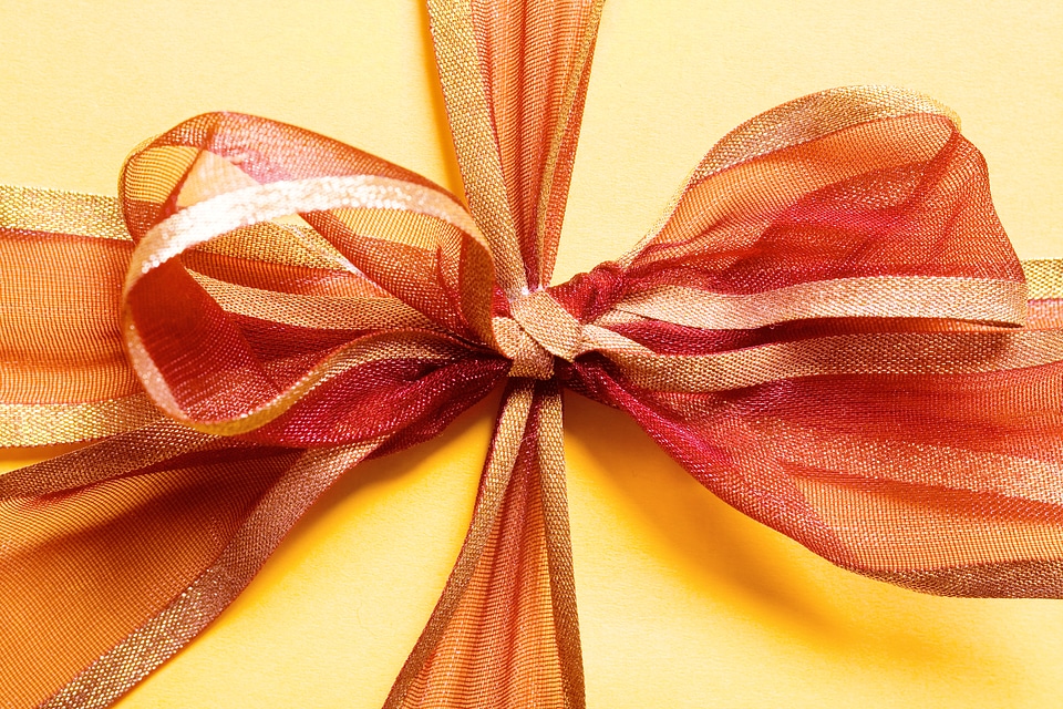 present box with red bow