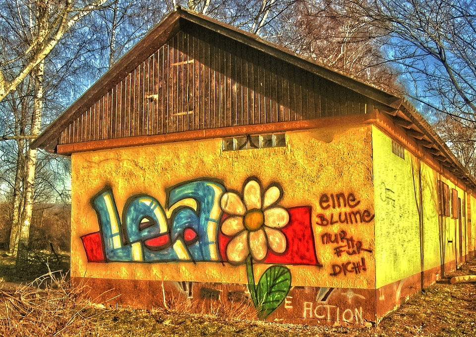Greeting declaration of love graffiti