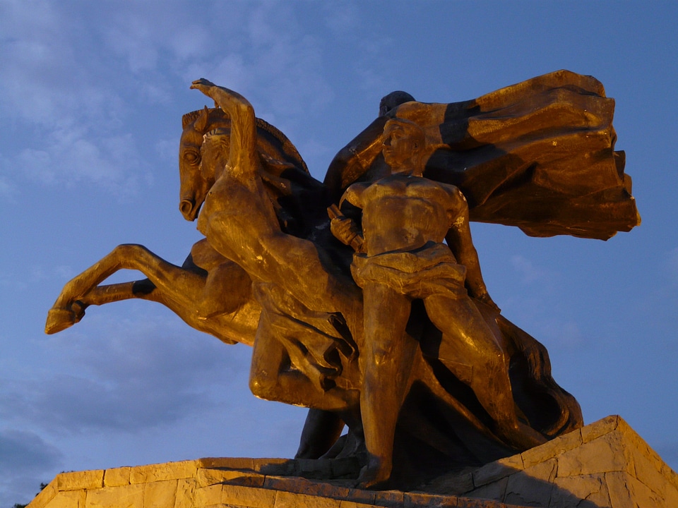 Monument horse mustafa kemal