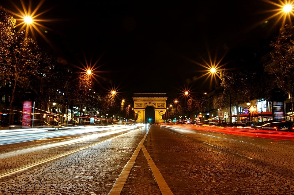 Monument night shot a place of interest