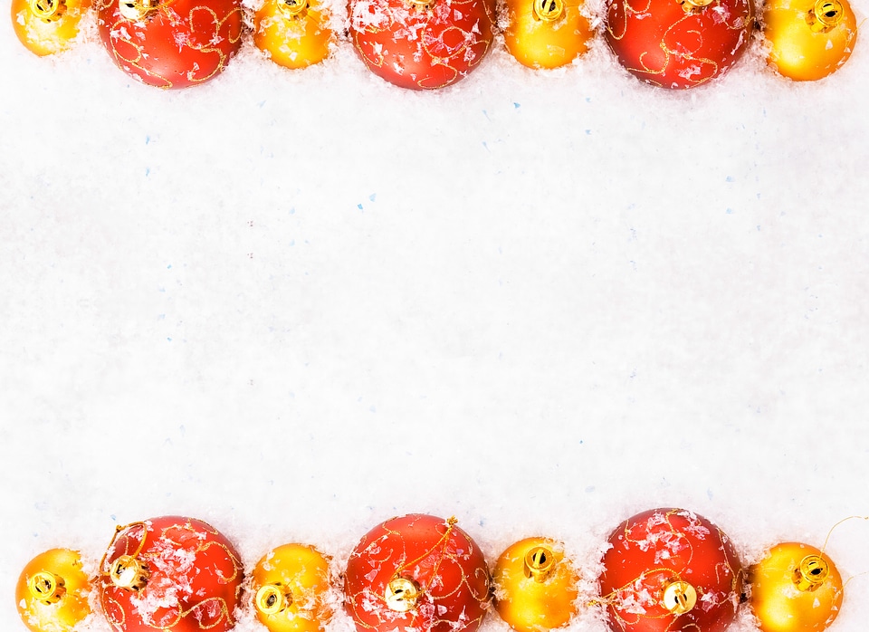 Christmas Balls Top and Bottom Border