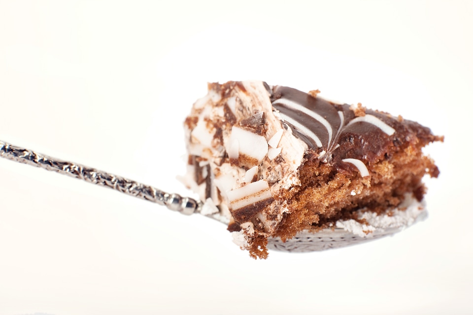 chocolate cream cake