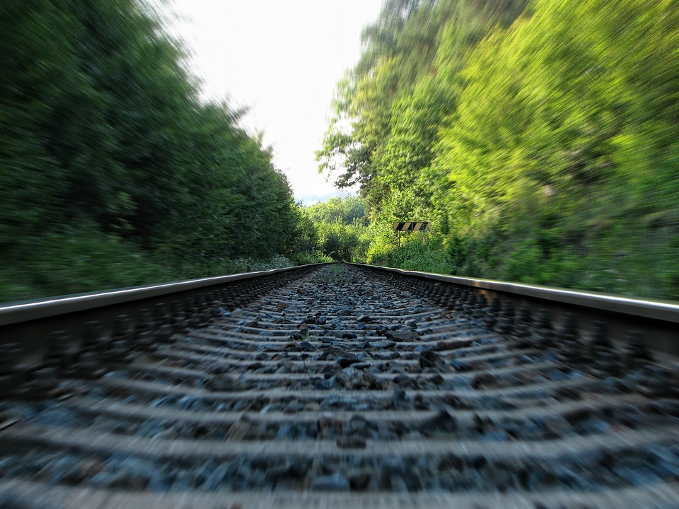 Train tracks tracks moving