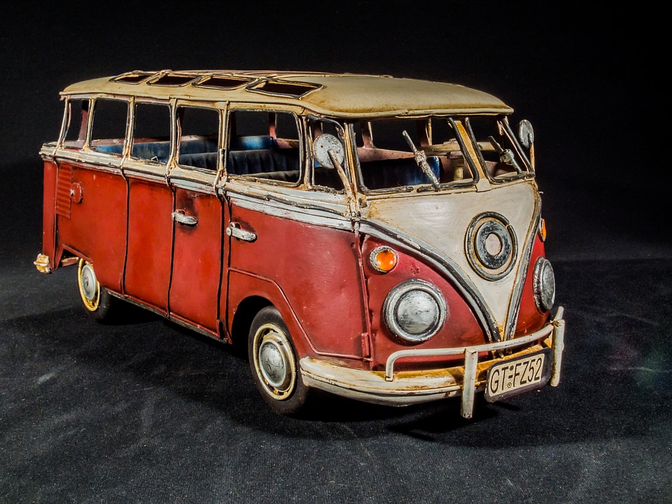 Volkswagen camper camping bus