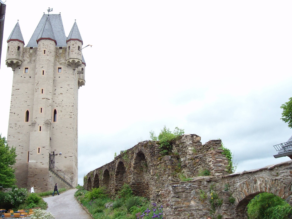 Thick tower knight middle ages