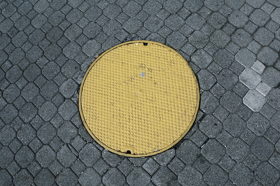 Drain cobblestone street