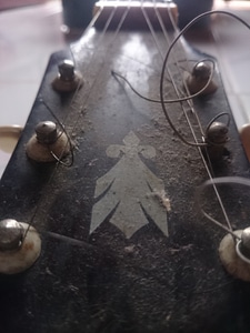 Dirty Old Guitar Headstock photo