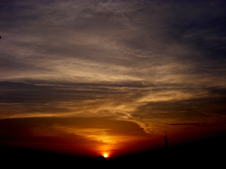 In the evening red fire