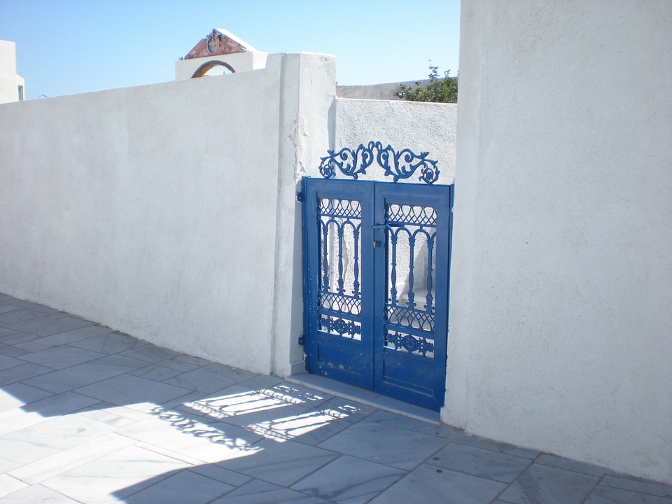 Greece street view gate