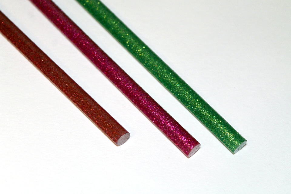 Different glue sticks