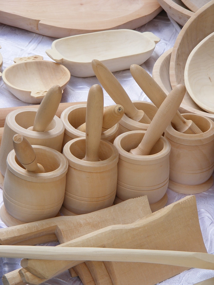 Sculpture woodworks dish