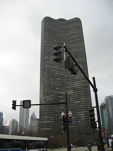 Lake Point Tower Chicago photo
