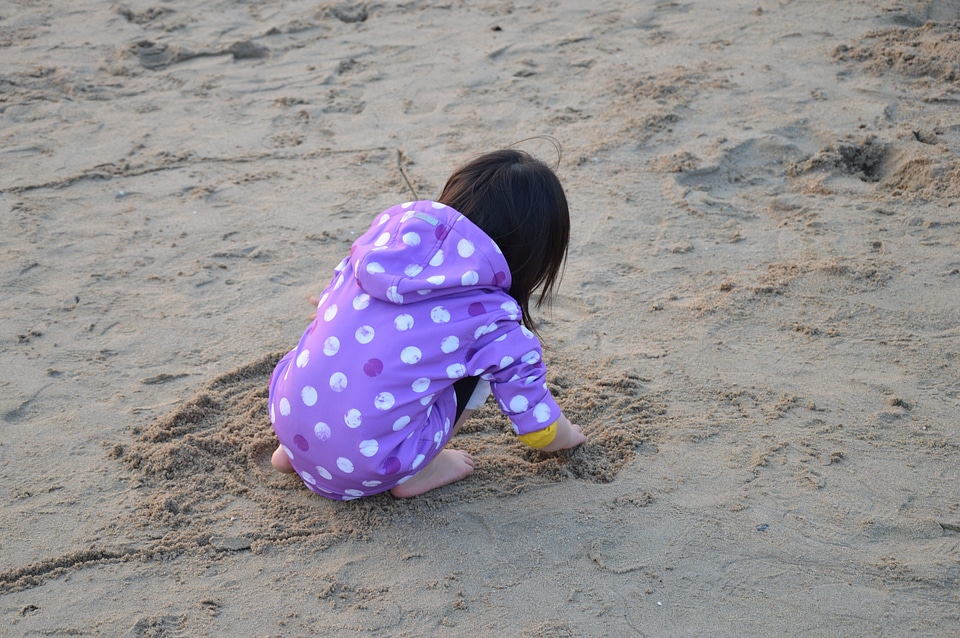 Beach girl kid photo