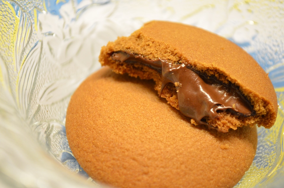 Cookies Filled With Chocolate photo