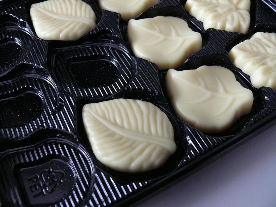 Packaging food chocolates