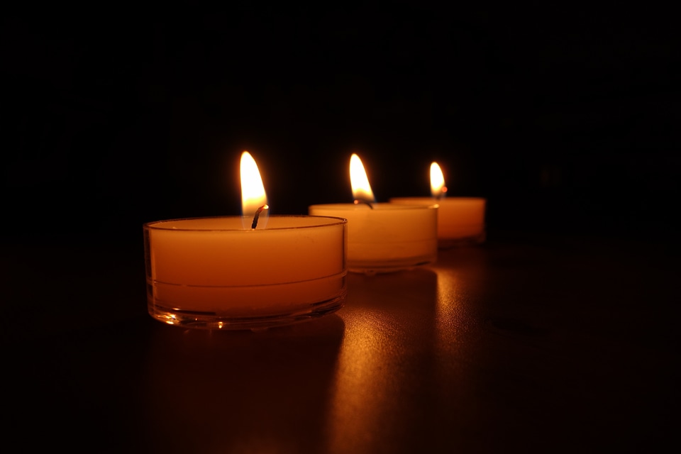 Wax candlestick wick