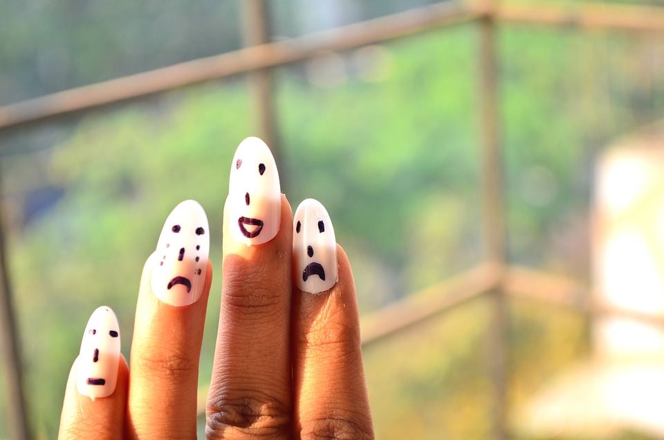 Smiley Faces Hand Nails 5