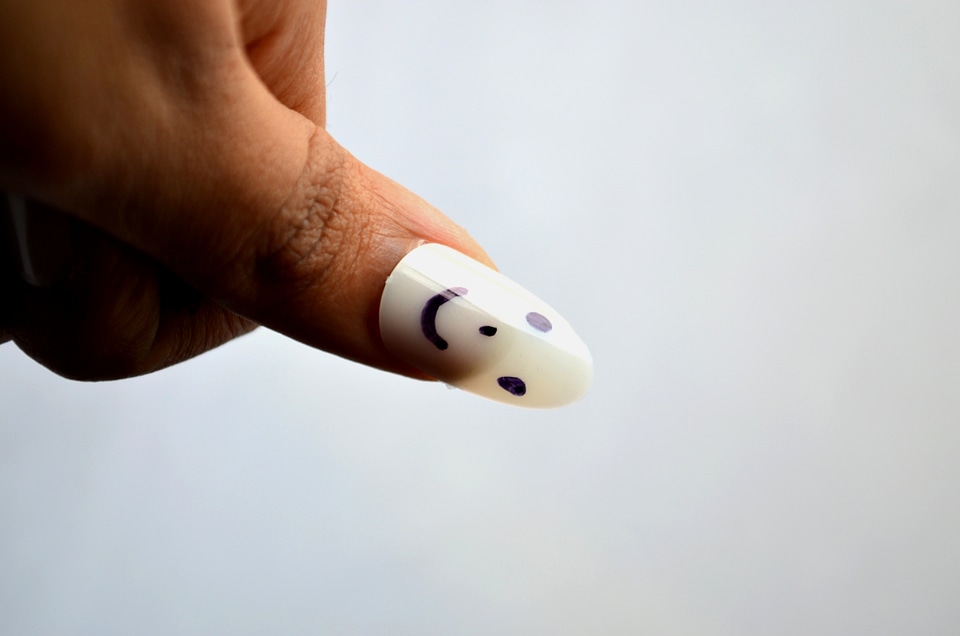 Smiley Nail Art Pen