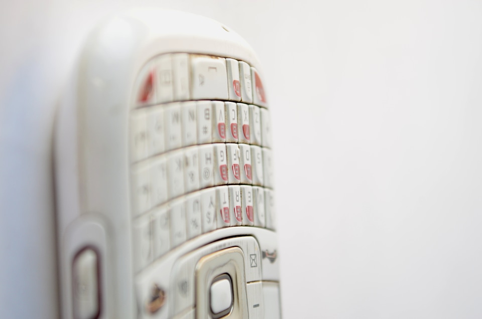 Qwerty Phone White