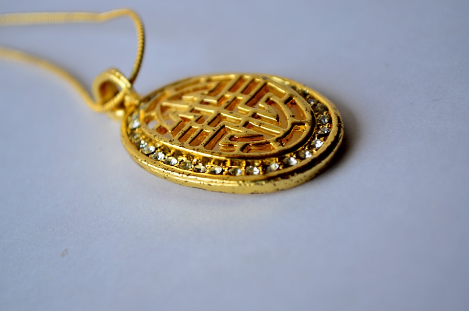 Gold Chain Pendant