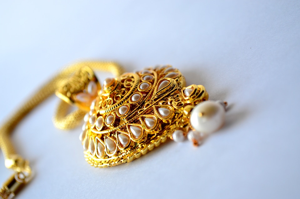 Gold Necklace Precious