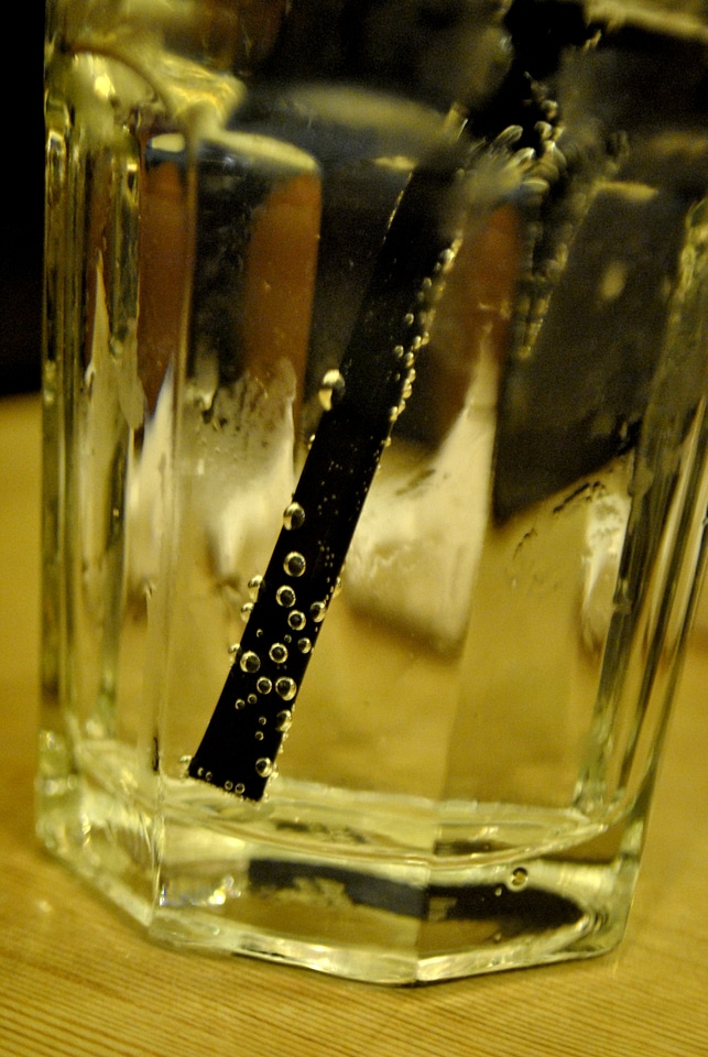 Fizzy Glass Straw Drink